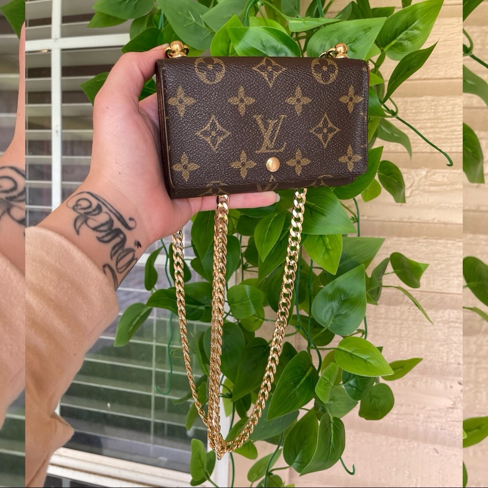 Louis Vuitton Tresor Wallet Crossbody